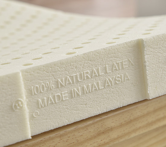 100%馬來西亞製造乳膠產品，在製造的同時烙印在成品上。